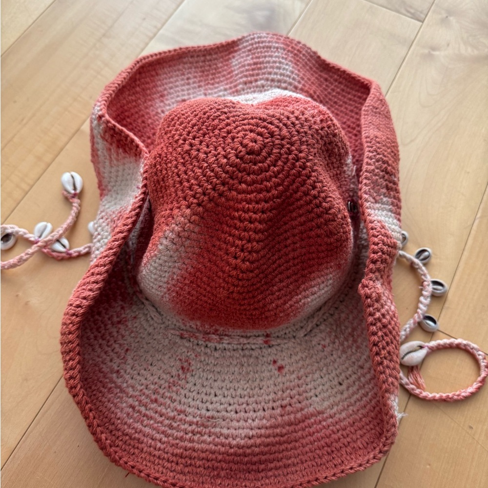 As seen on Bella Hadid, Beta Astral Crochet 100% Organic cotton Hat